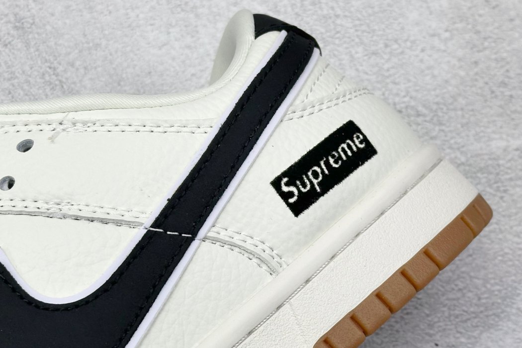 Кроссовки Supreme x Nk SB Dunk Low фото 9