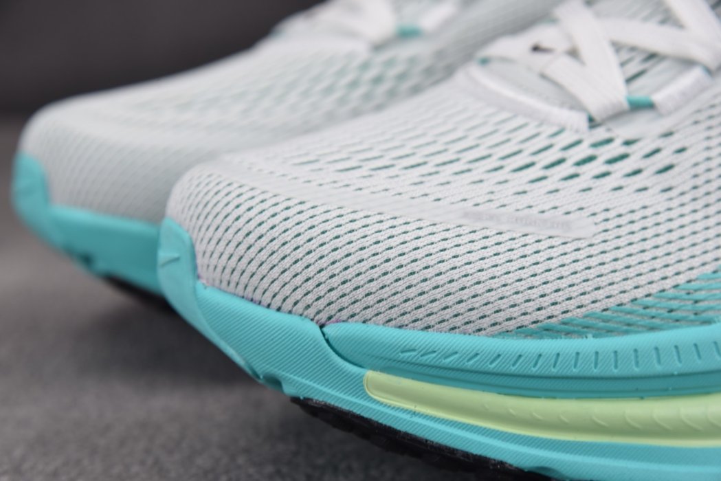 Кроссовки Vomero 18 Dusty Cactus Geode Teal фото 11