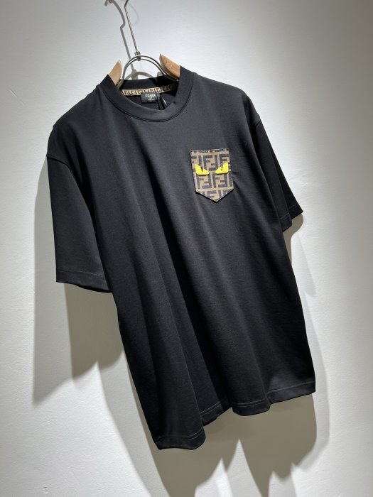 T-shirt men's фото 2