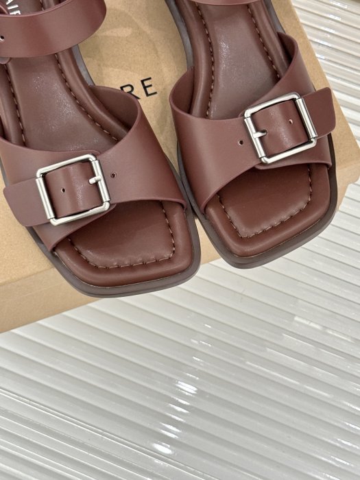 Босоножки фото 7