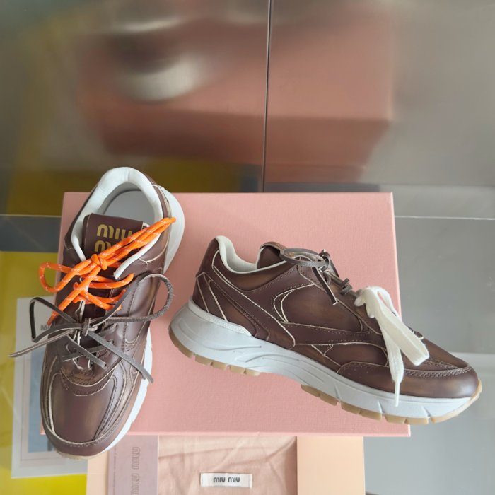 Кроссовки фото 3