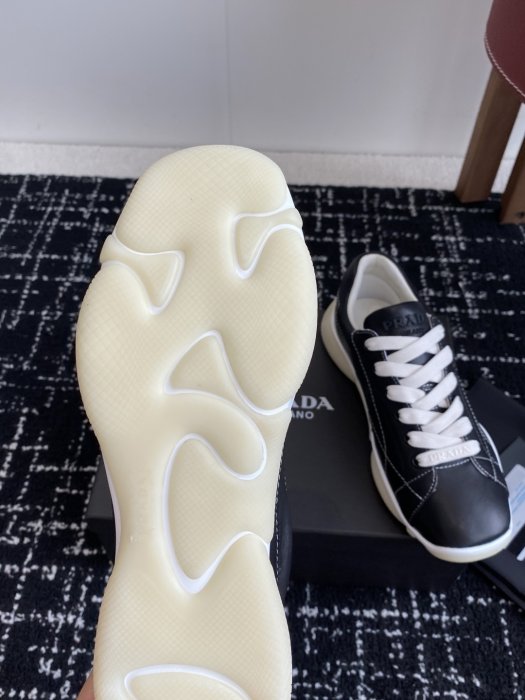 Кроссовки фото 9