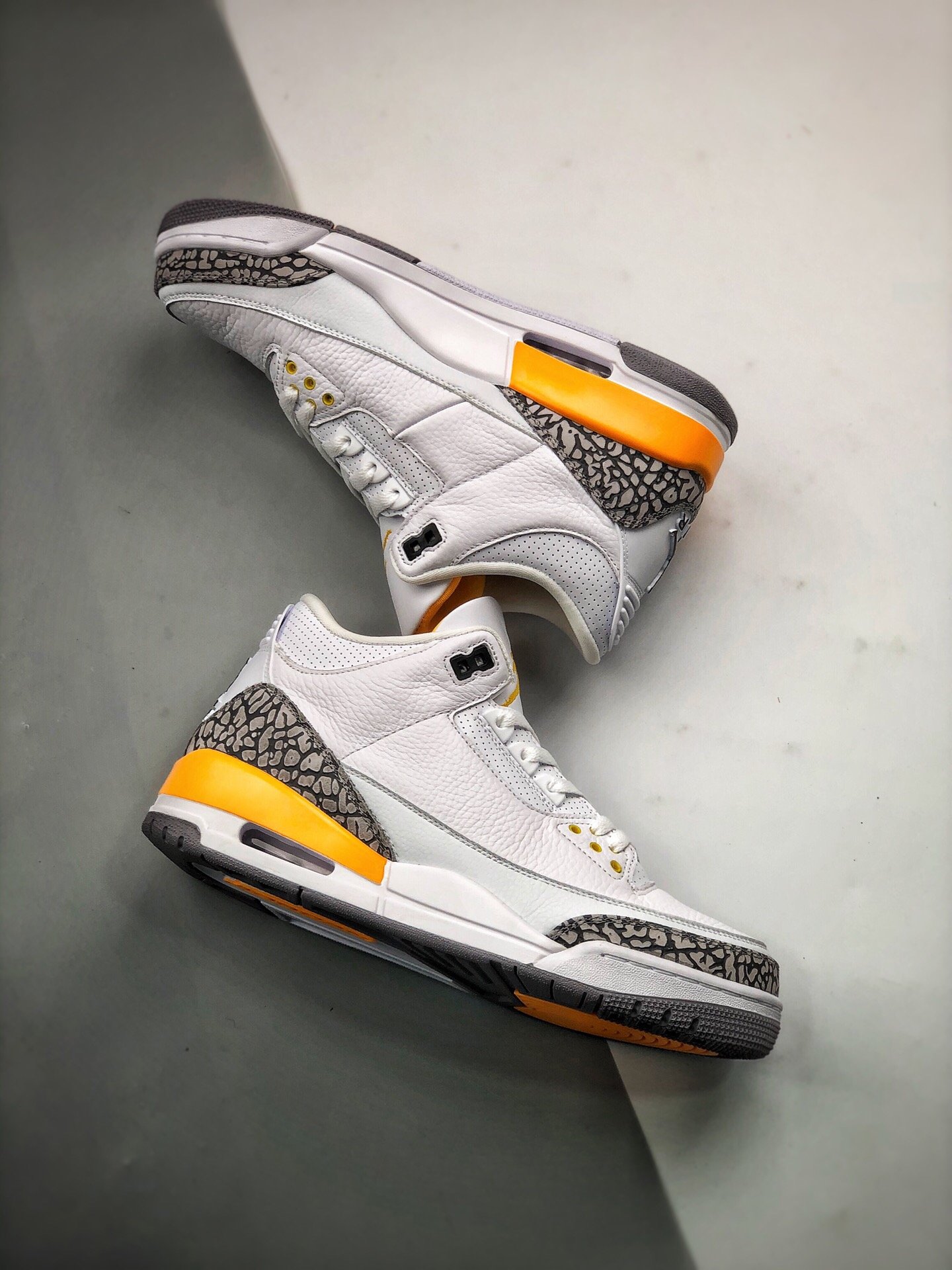 Jordan 3 2024 white orange