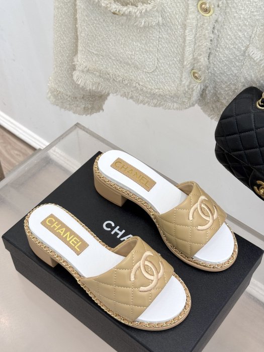 Босоножки фото 3