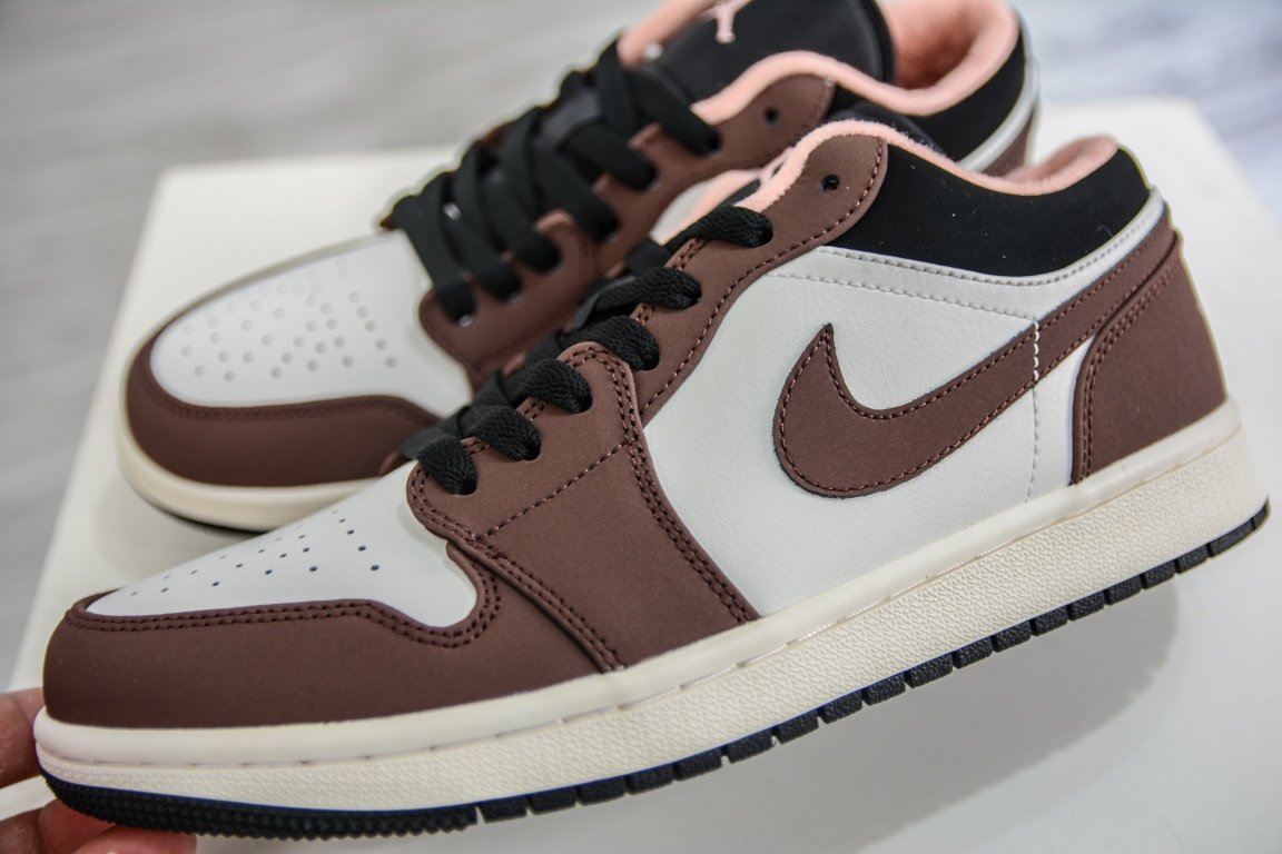 Кроссовки Air Jordan 1 Low Mocha Brown DC6991 200 фото 7