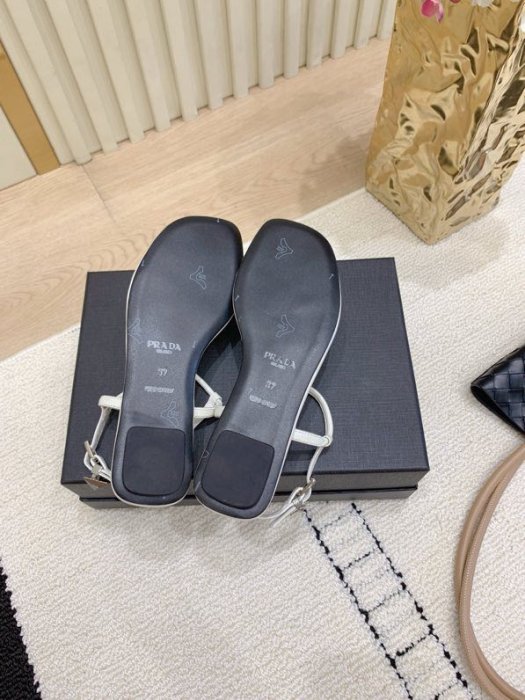 Sandals women's фото 3