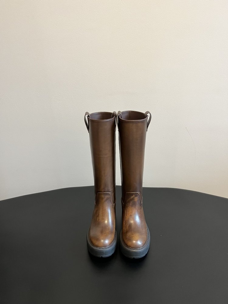 Чоботи жіночі фото 2