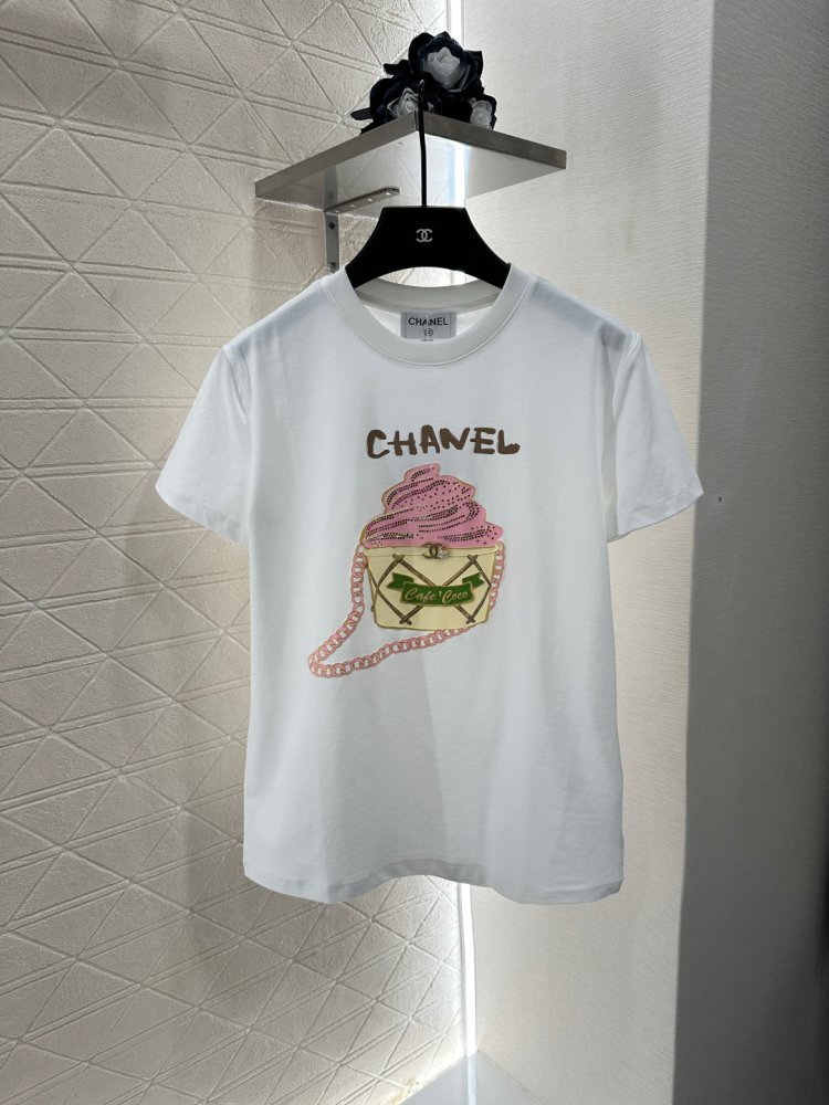 Футболка женская