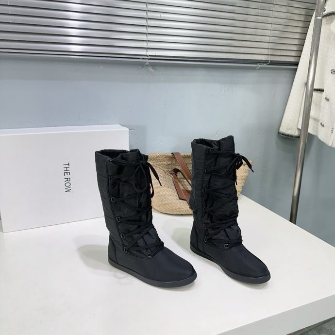 Boots women's