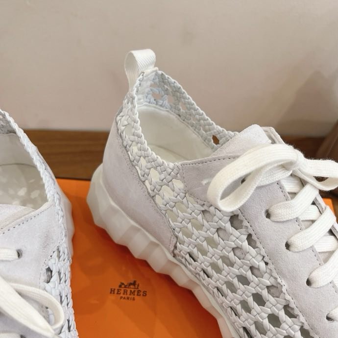 Кроссовки фото 7