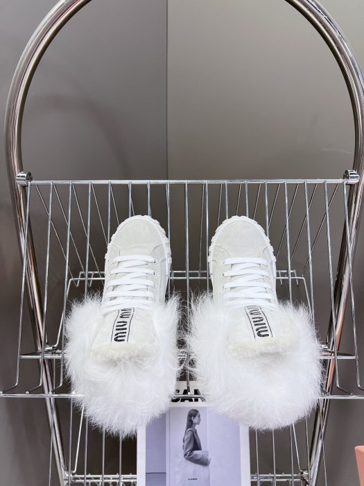 Sneakers from fur winter фото 6