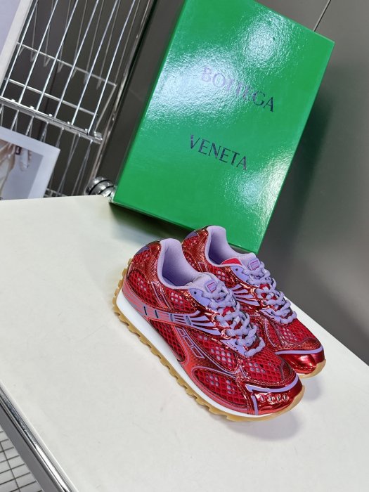 Кроссовки фото 2