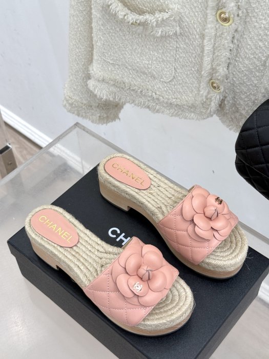 Босоножки фото 3