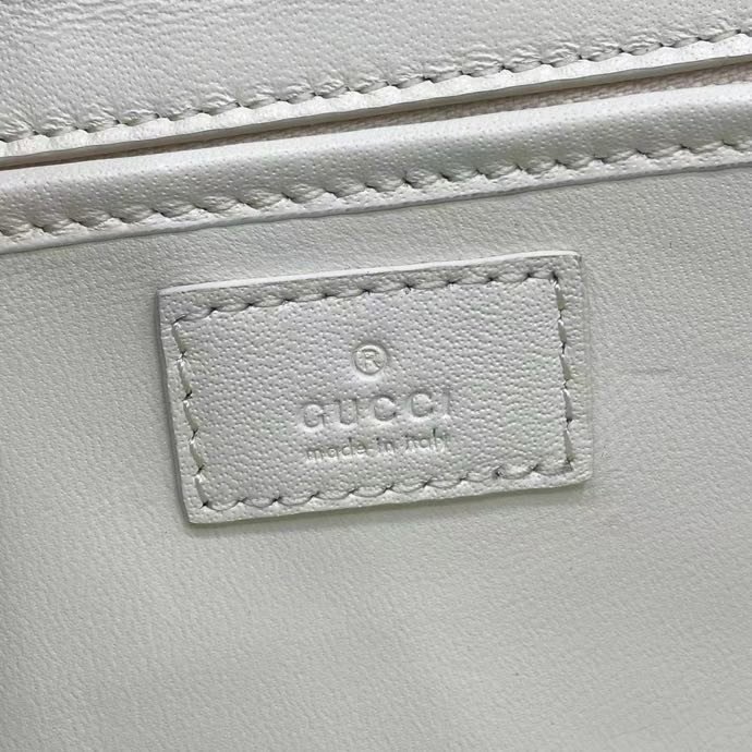 Сумка кожаная Gucci Bamboo Diva 26 см фото 9