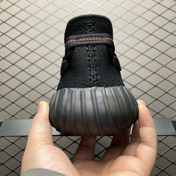 Кроссовки Yeezy Boost 350V2 фото 2
