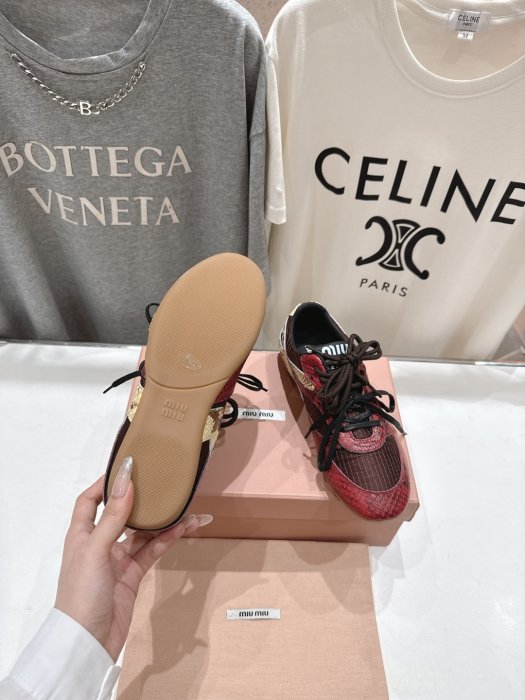 Кроссовки фото 9