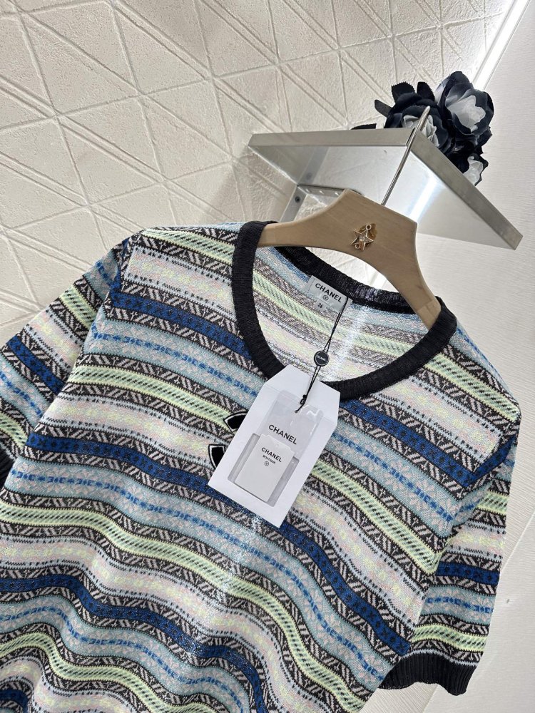 Футболка женская фото 7