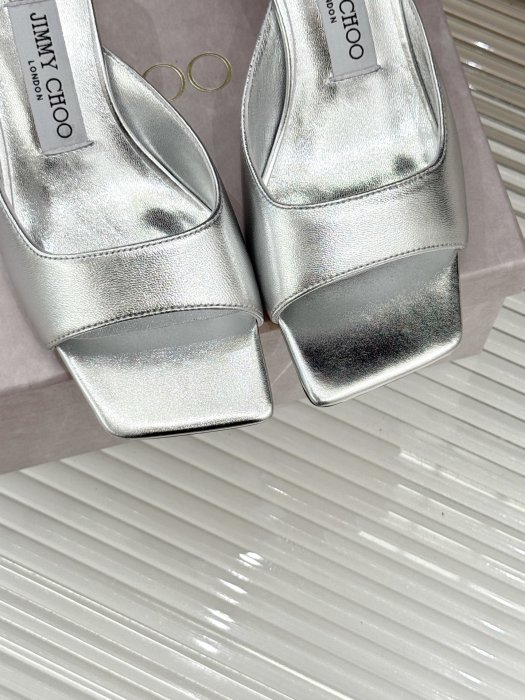 Босоножки фото 7