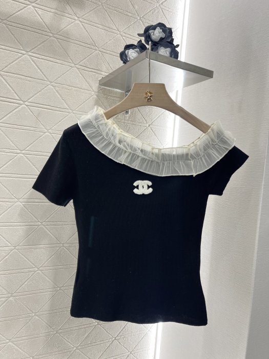 Футболка женская