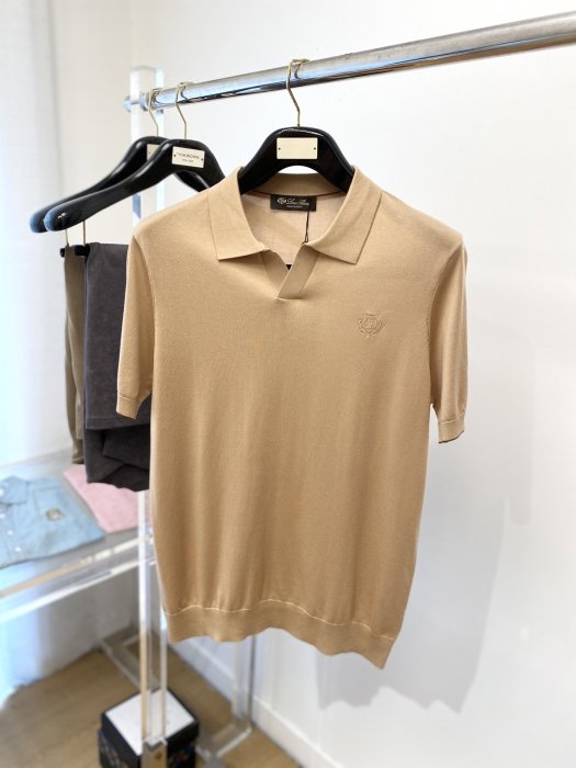 Футболка чоловіча