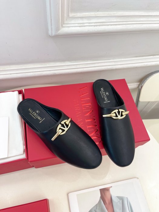 Туфли женские Valentino Garavani фото 2