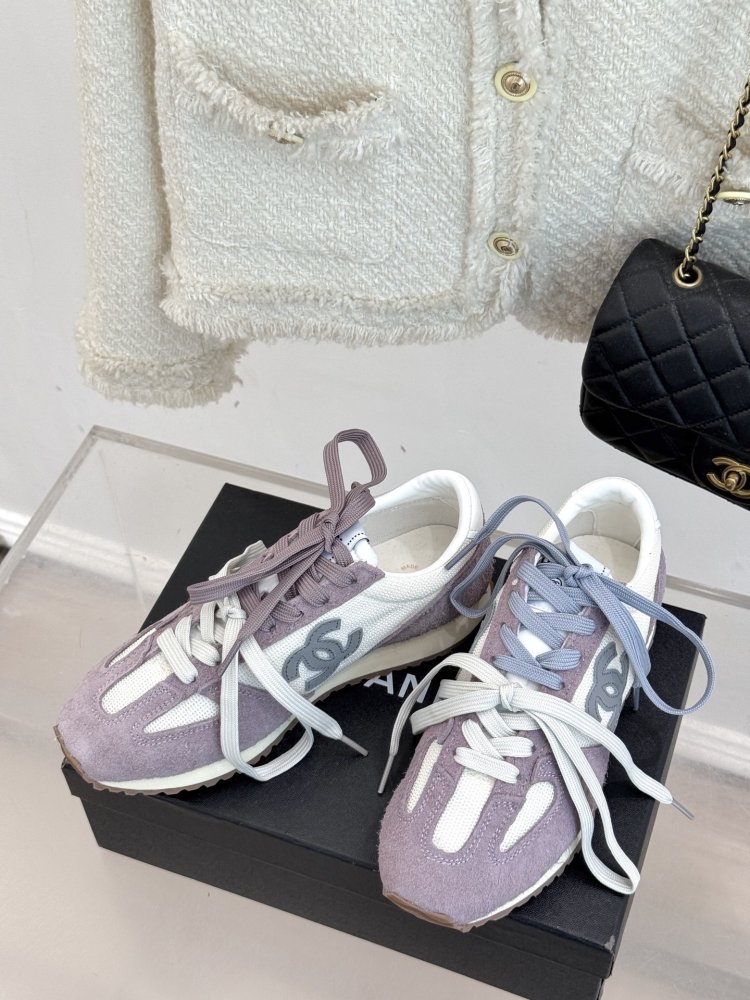 Sneakers women's фото 2