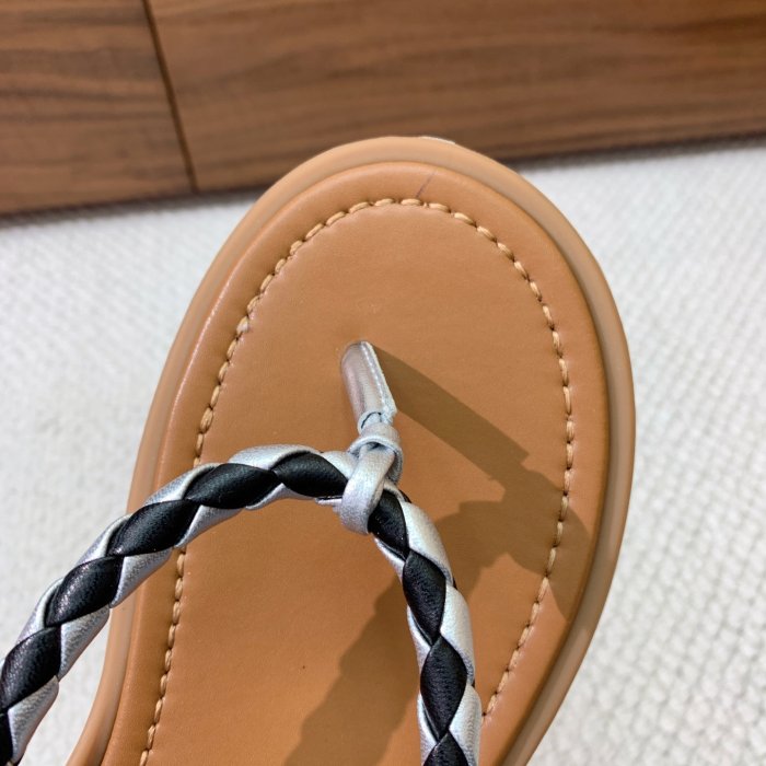 Sandals women's фото 6