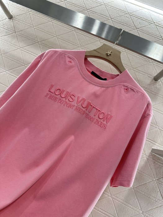 T-shirt women's фото 8