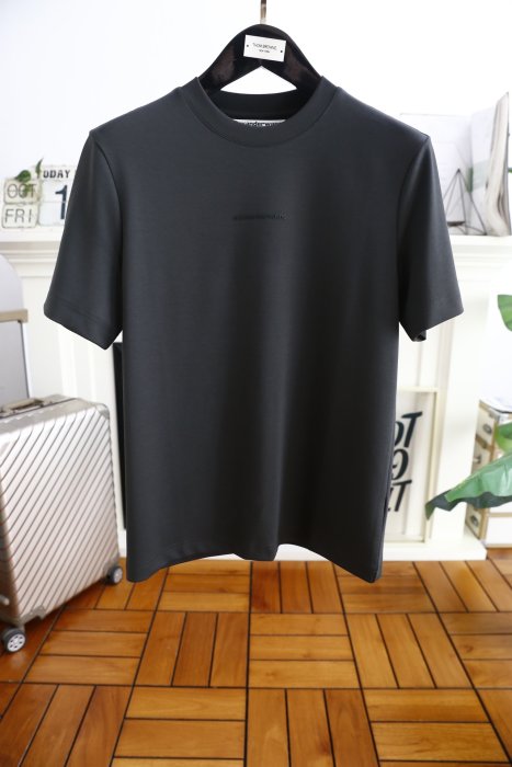 T-shirt men's