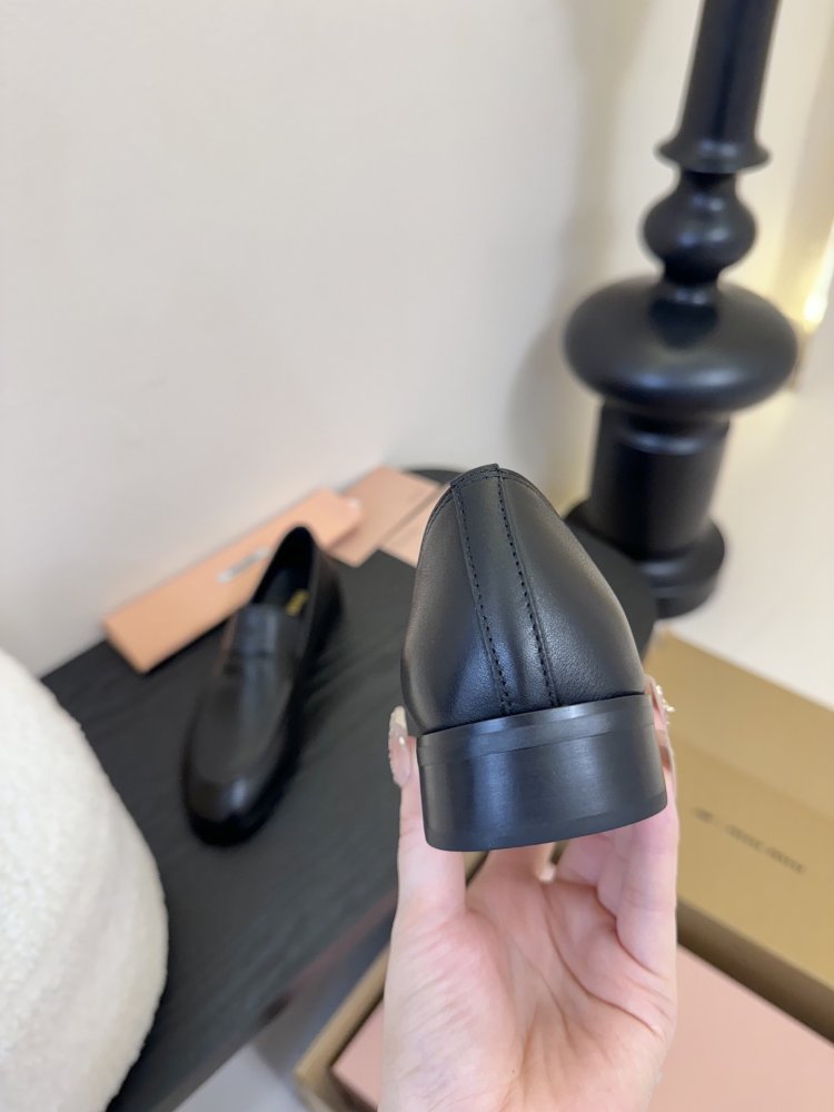 Туфли женские фото 7