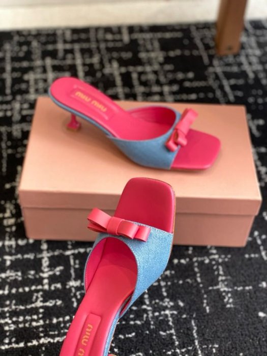 Босоножки фото 7