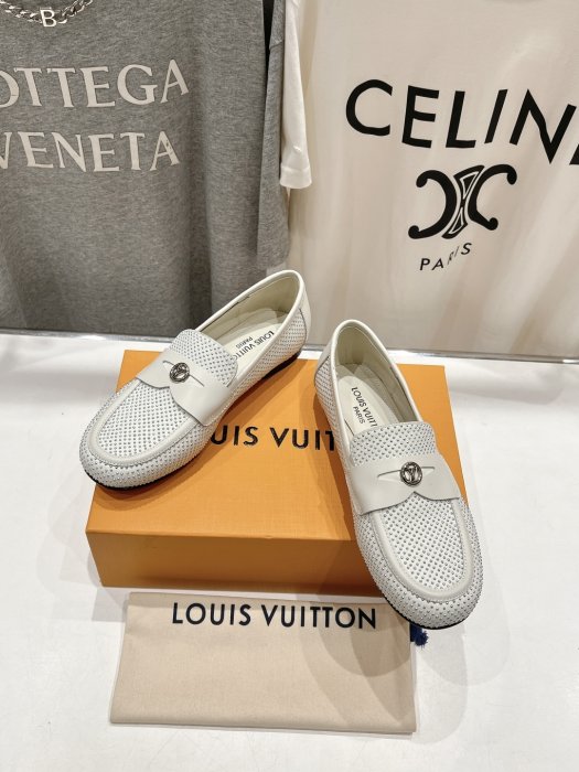 Туфли женские фото 3