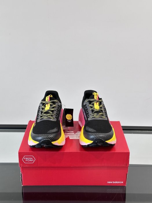 Sneakers New Balance More Trail V3 фото 2