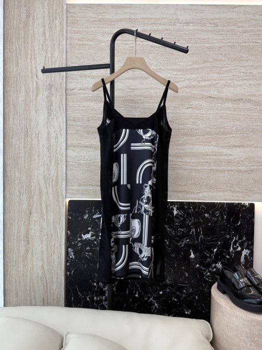 Плаття, Сукня фото 2