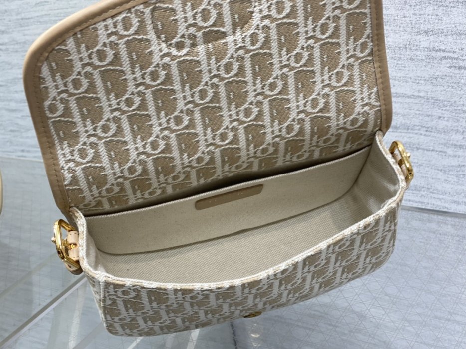 Сумка Bobby женская 22 см фото 8