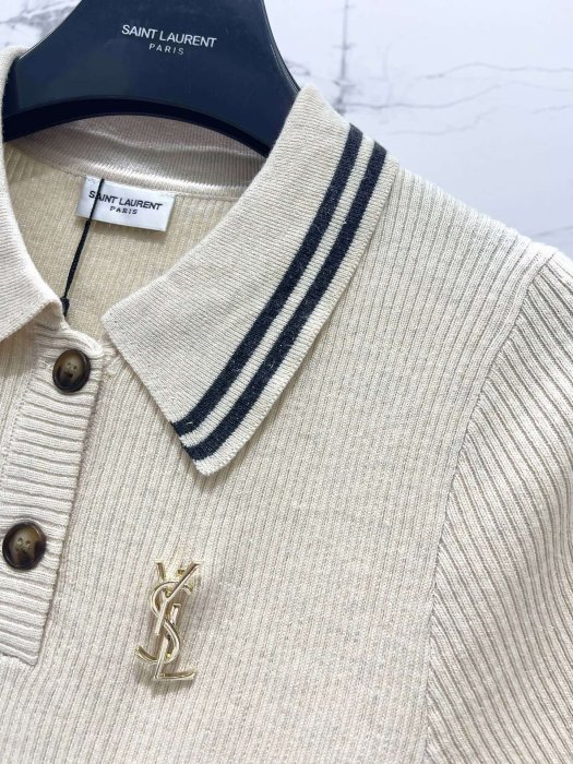 T-shirt women's фото 5