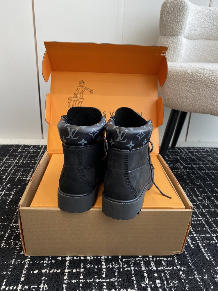 Ботинки женские Louis Vuitton x Timberland фото 8