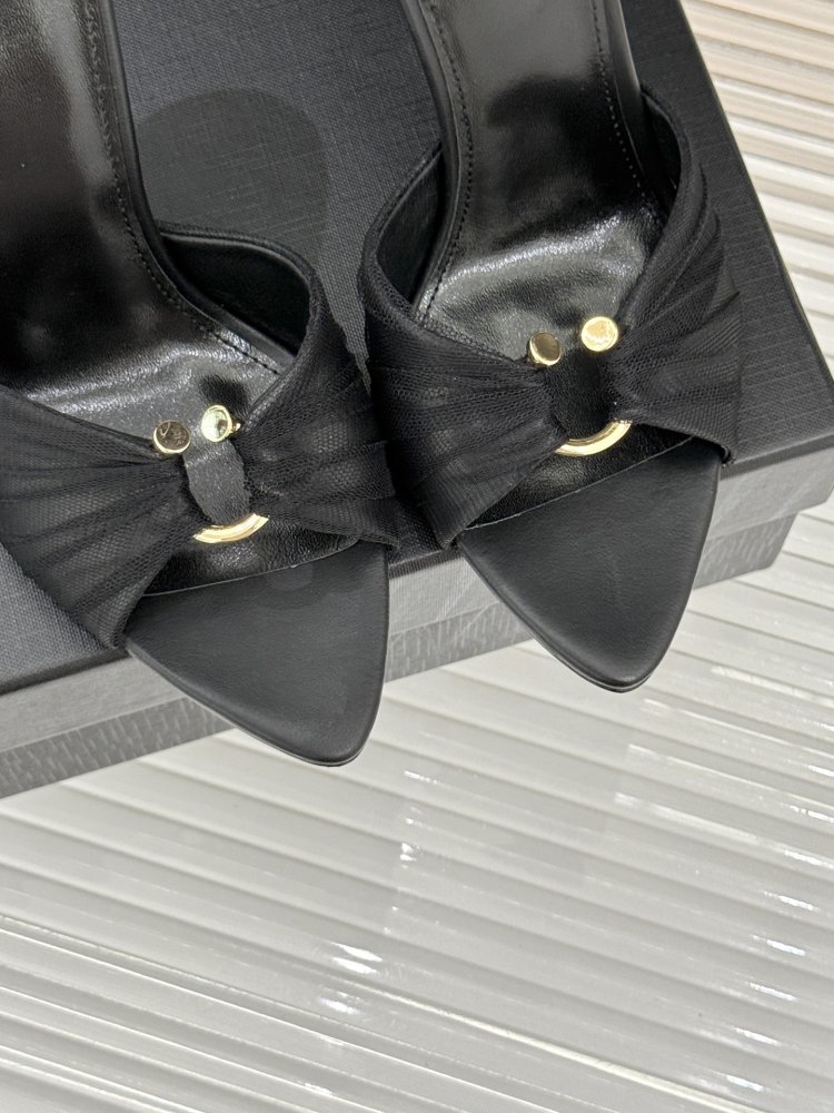 Босоножки фото 7