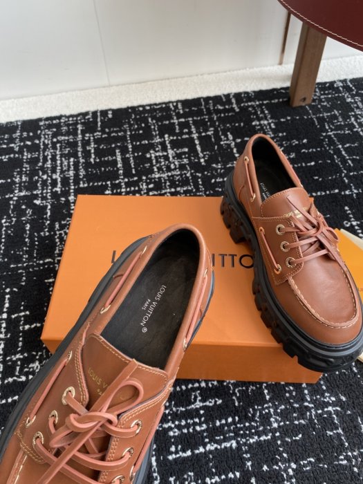 Туфли женские фото 8