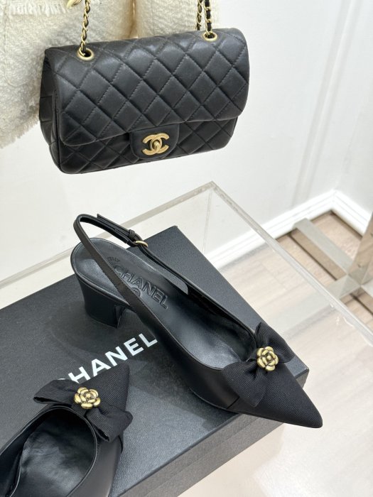 Босоножки фото 5