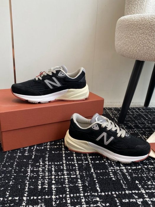 Кроссовки Loro Piana x New Balance 990 V6 фото 6