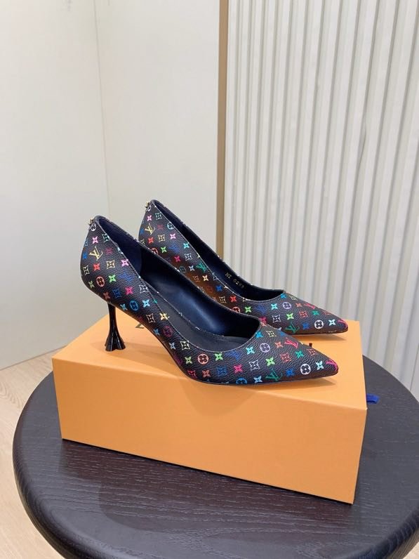 Туфли женские фото 6