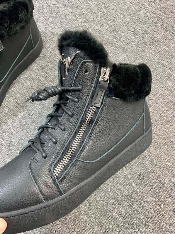 Sneakers on fur winter фото 8