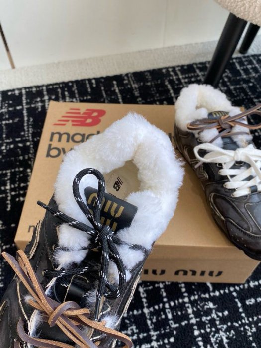 Sneakers New Balance 530 x Miu Miu winter фото 4