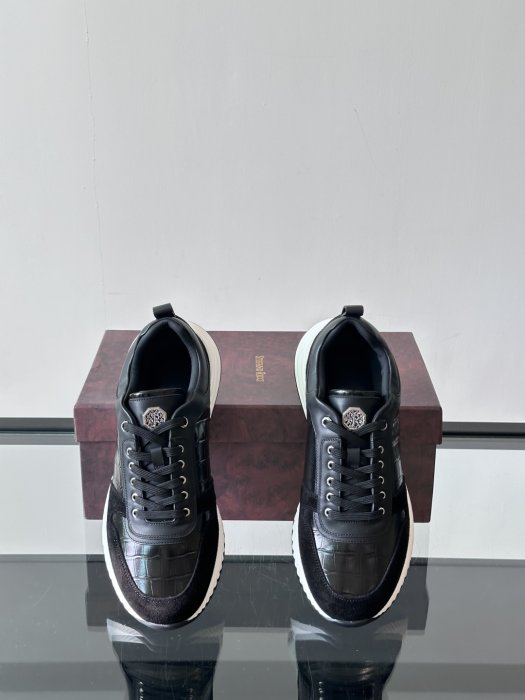 Кроссовки фото 6