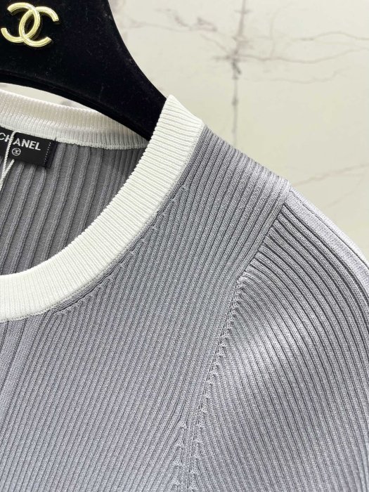 Футболка женская фото 4