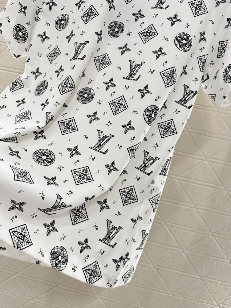 Футболка жіноча фото 5