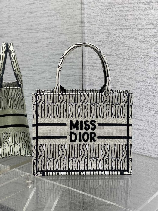 Сумка жіноча Tote Miss Dior 26 см фото 4