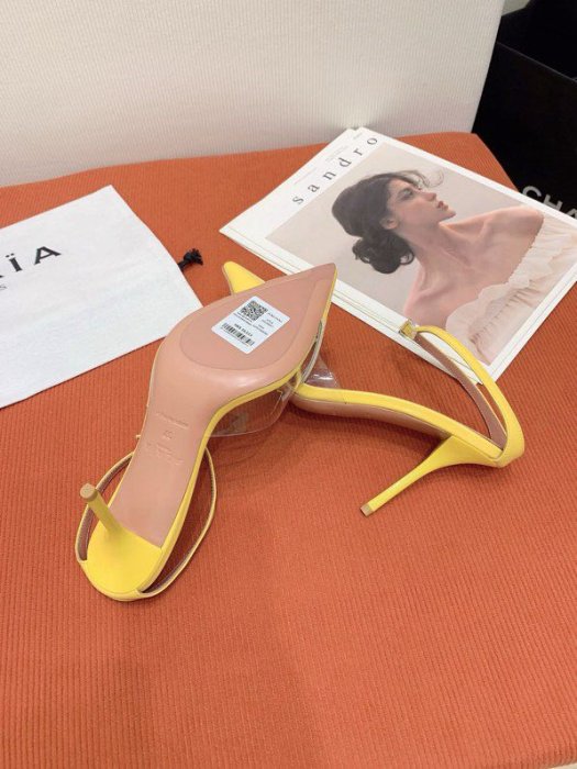 Босоножки фото 6