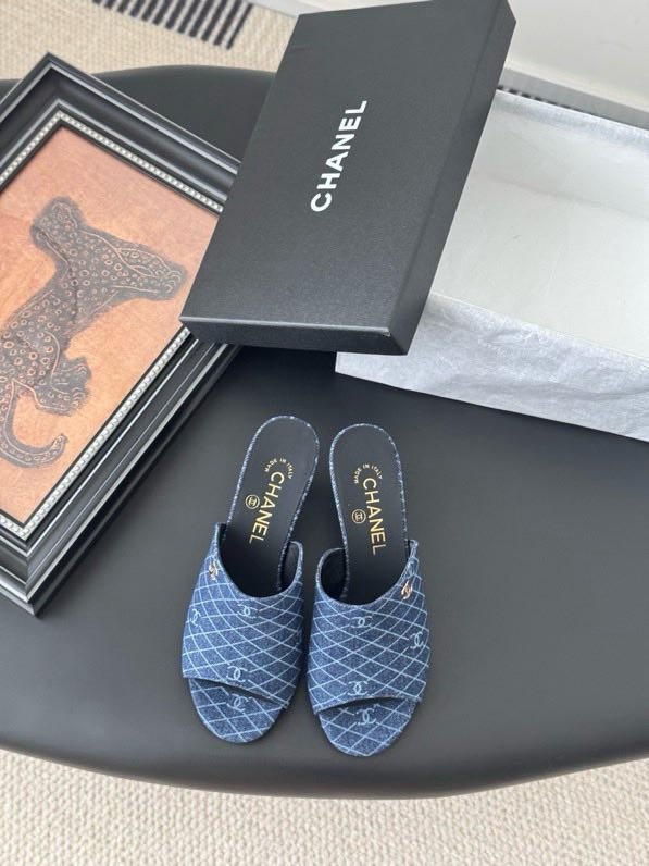 Босоножки фото 7